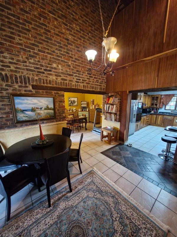 4 Bedroom Property for Sale in Vryburg North West